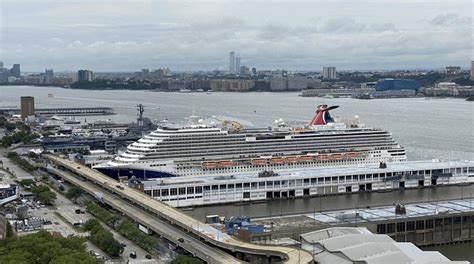 Dancing in the Streets: Grooving to the Rhythm of New York's Carnival Magic